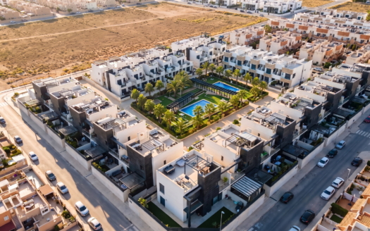 Town House in Villamartin – EE14166