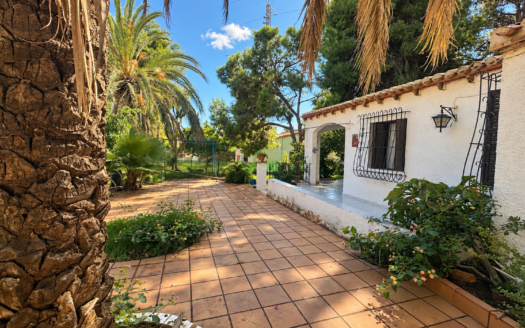 Villa in Orihuela Costa – EE14245