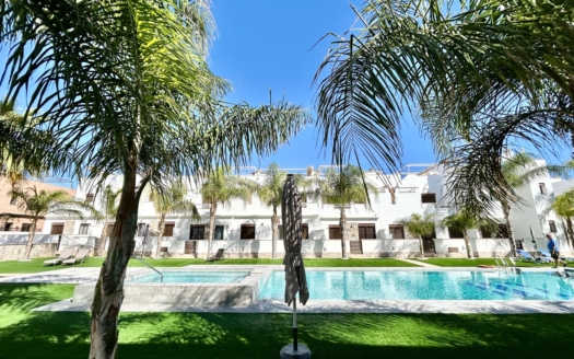 Town House in Torre de La Horadada – EE14232