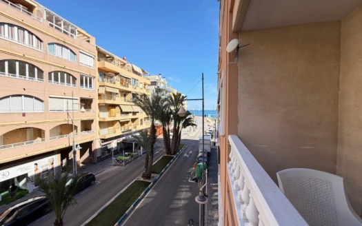 Apartment in Torrevieja – EE14243