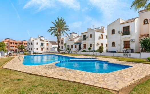 Ático en Orihuela Costa – EE14048
