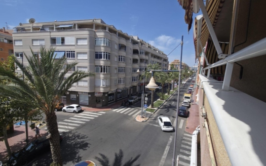 Apartment in Torrevieja – EE14244