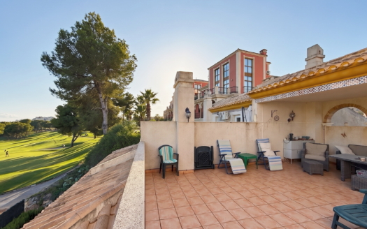 Town House in Orihuela Costa – EE14139