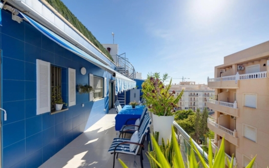 Penthouse in Torrevieja – EE14056