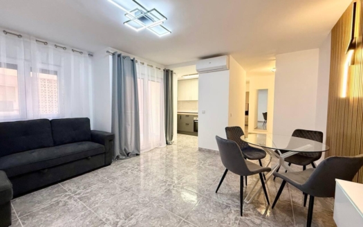Apartment in Torrevieja – EE14251