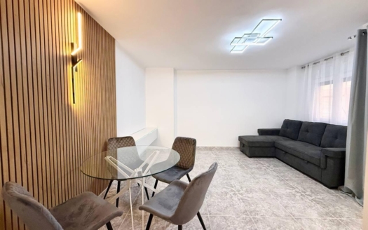 Apartment in Torrevieja – EE14251