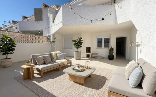 Bungalow à Orihuela Costa – EE14280