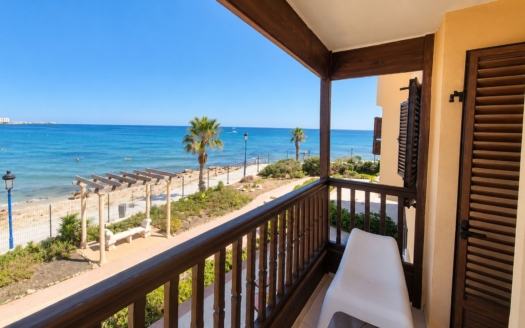 Apartment in Orihuela Costa – EE14067