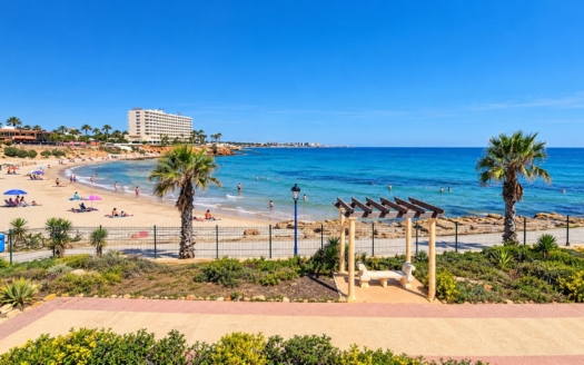 Apartment in Orihuela Costa – EE14067