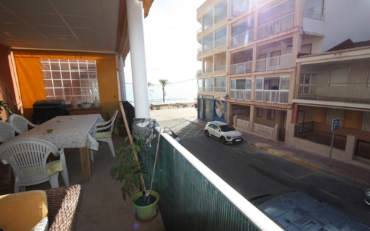Penthouse in Guardamar del Segura – EE14220