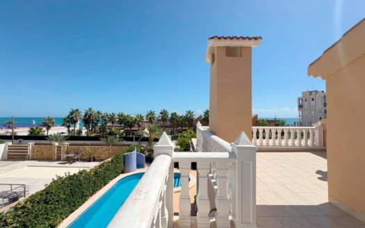 Villa i Torrevieja – EE14066