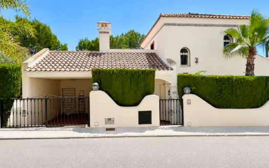 Villa in Orihuela Costa – EE14039