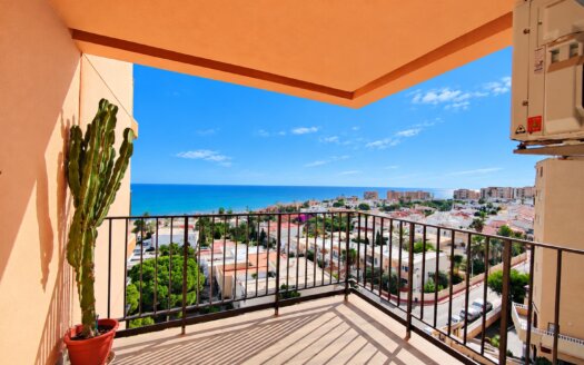 Apartment in Torrevieja – EE14275