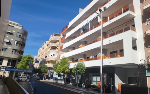 Apartment in Torrevieja – EE14252