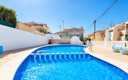 Town House in Los Balcones – EE14059