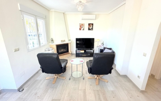 Radhus i Ciudad Quesada – EE14239
