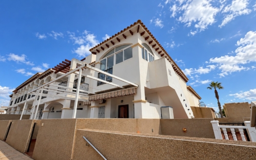 Bungalow in Punta Prima – EE14177