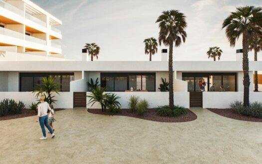 Town House in Torrevieja – EE14223