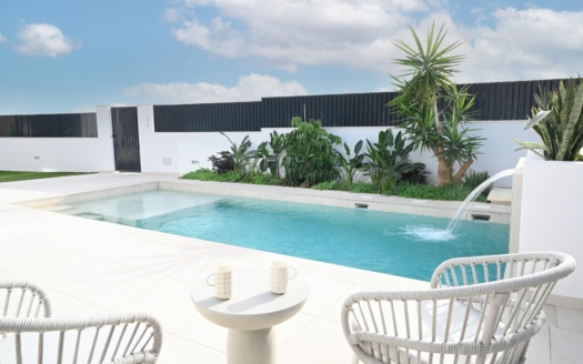Chalet en Baños y Mendigo – EE11678